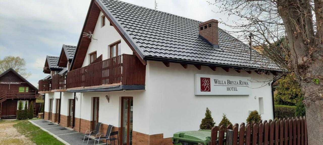 Willa Bryza Rewa Exteriör bild